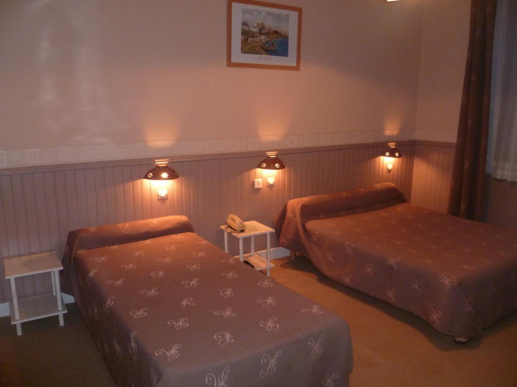 Hotel La Residence Villeneuve-sur-Lot Bagian luar foto