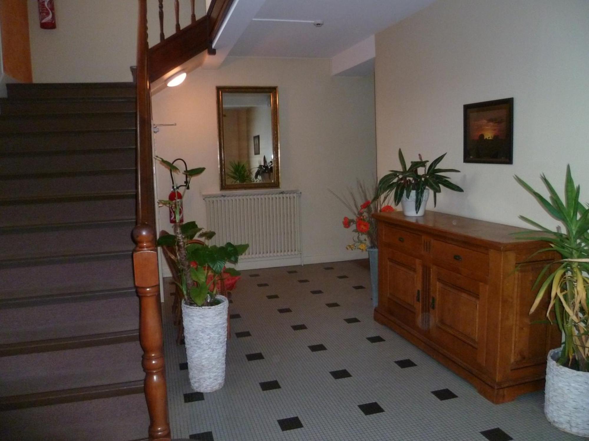 Hotel La Residence Villeneuve-sur-Lot Bagian luar foto