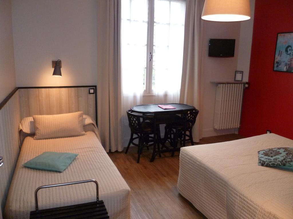 Hotel La Residence Villeneuve-sur-Lot Bagian luar foto